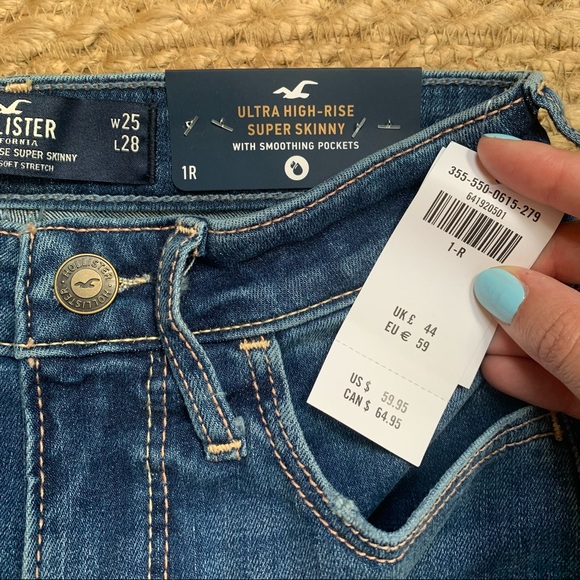 Hollister High Rise Jeans NWT. - Picture 4 of 5